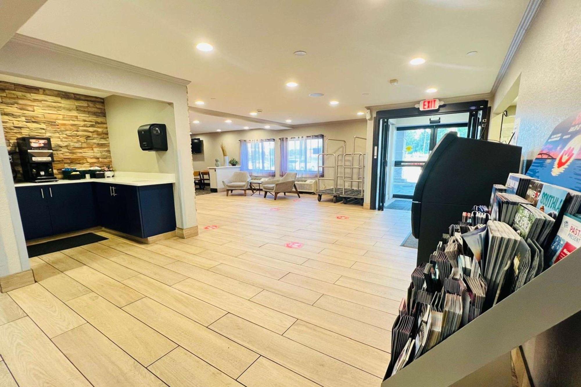 密尔沃基格伦代尔汉普顿大道拉金塔酒店 Whitefish Bay 外观 照片